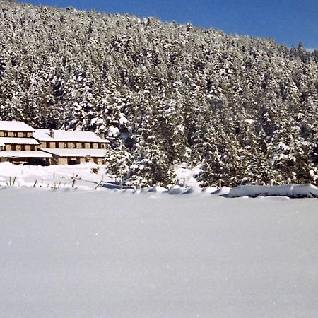 Refugi Cap Del Rec Hostel Lles Kültér fotó