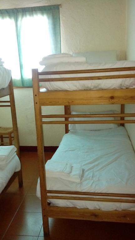 Refugi Cap Del Rec Hostel Lles Kültér fotó
