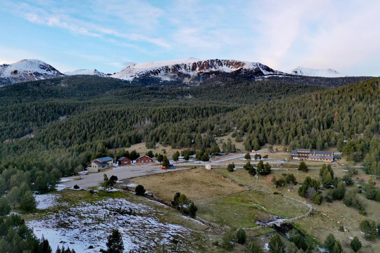 Refugi Cap Del Rec Hostel Lles Kültér fotó